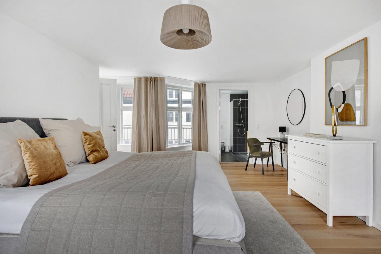 Sanders Regent - Chic Three-Bedroom Apartment Near Central Square Копенхаген Екстериор снимка