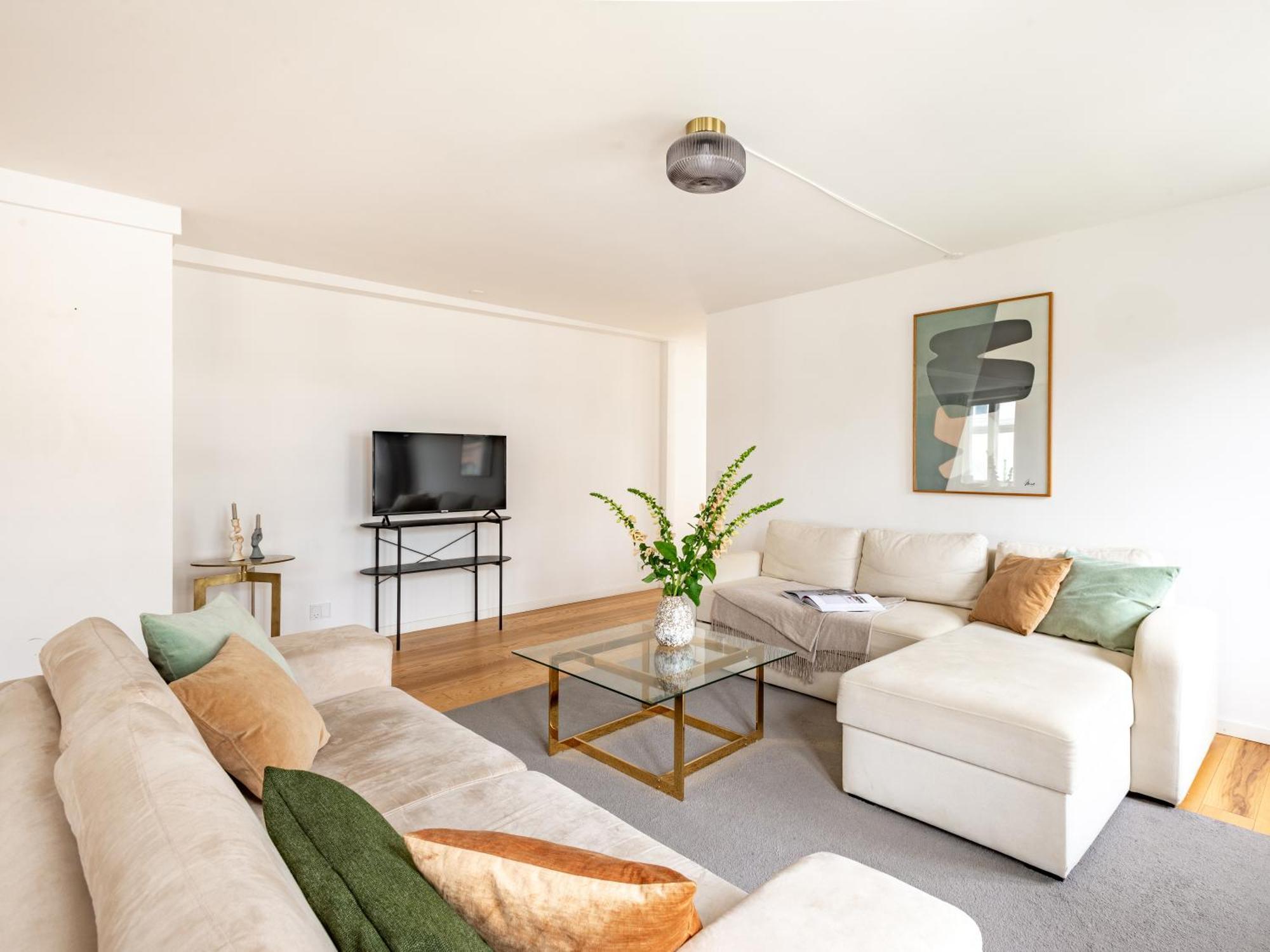 Sanders Regent - Chic Three-Bedroom Apartment Near Central Square Копенхаген Екстериор снимка