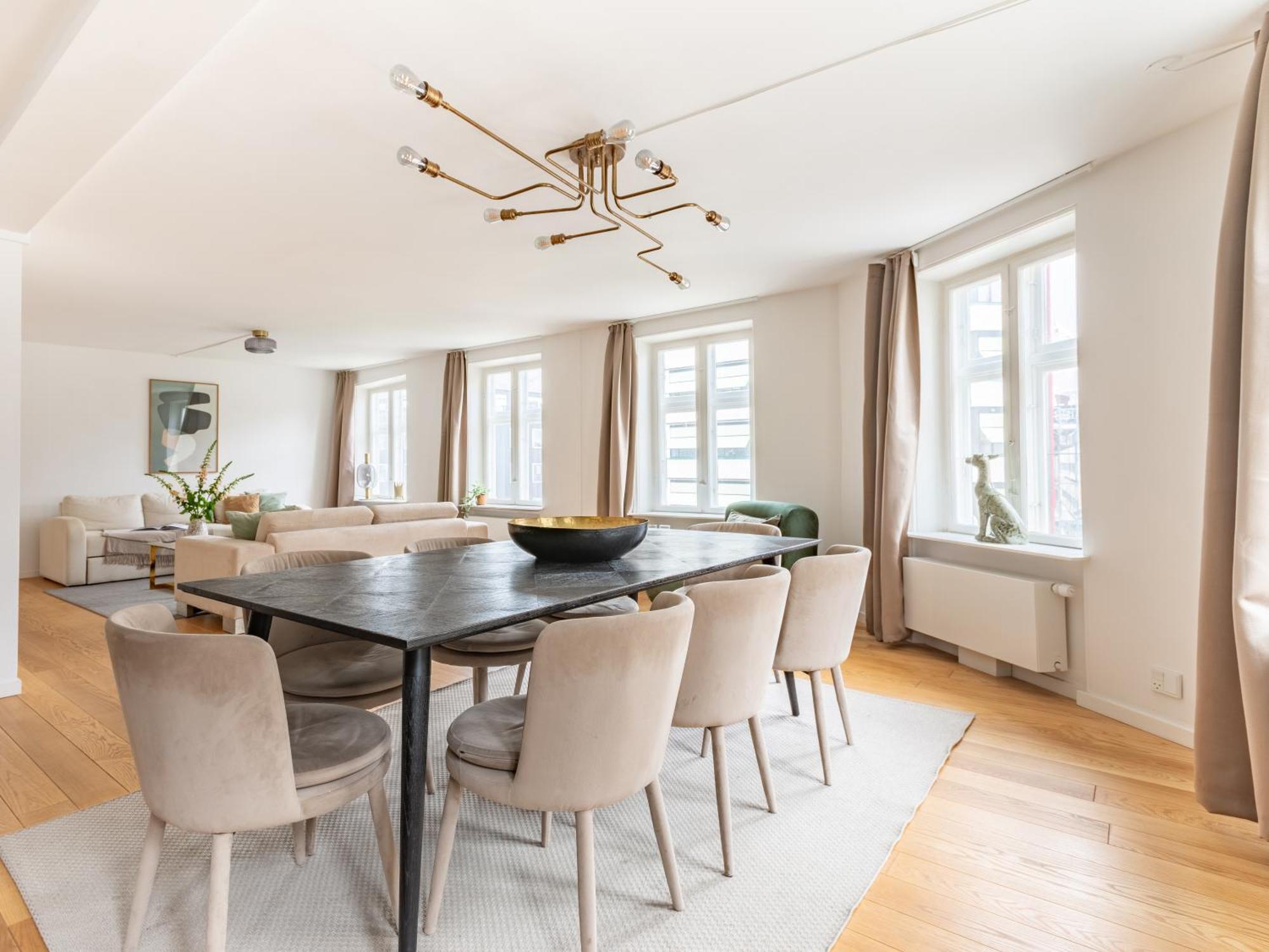 Sanders Regent - Chic Three-Bedroom Apartment Near Central Square Копенхаген Екстериор снимка